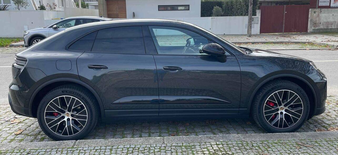 Electric Macan EV Random daily Macan EV photos - post yours! 🤳 1731322254342-r9