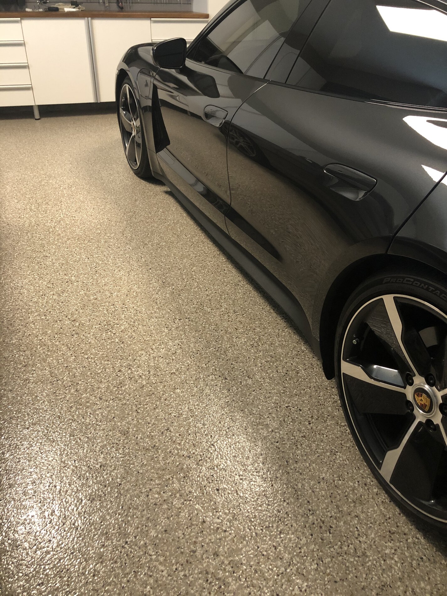 Electric Macan EV Garage Floor Coatings 18C0087B-8115-4C33-A8B4-DB68DA064A89