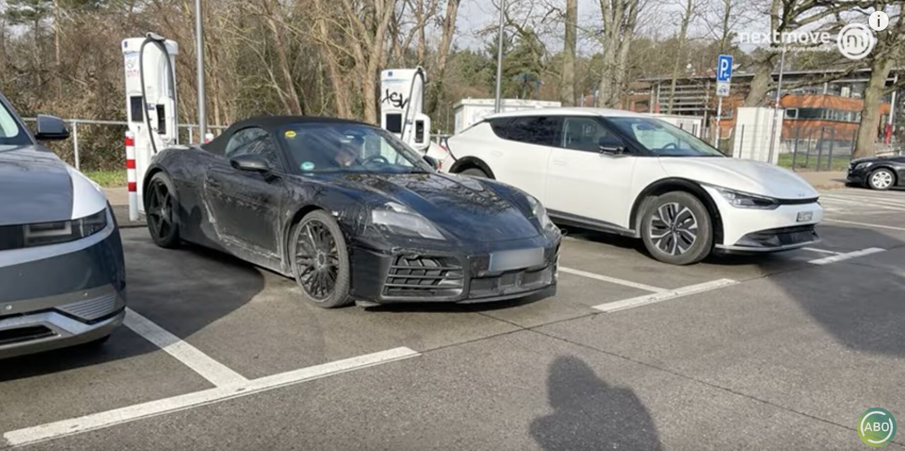 Electric Macan EV Porsche 718 Boxster convertible EV spotted charging at 170kw rate 1E69FE46-0035-4429-BA21-B6662FDA3606