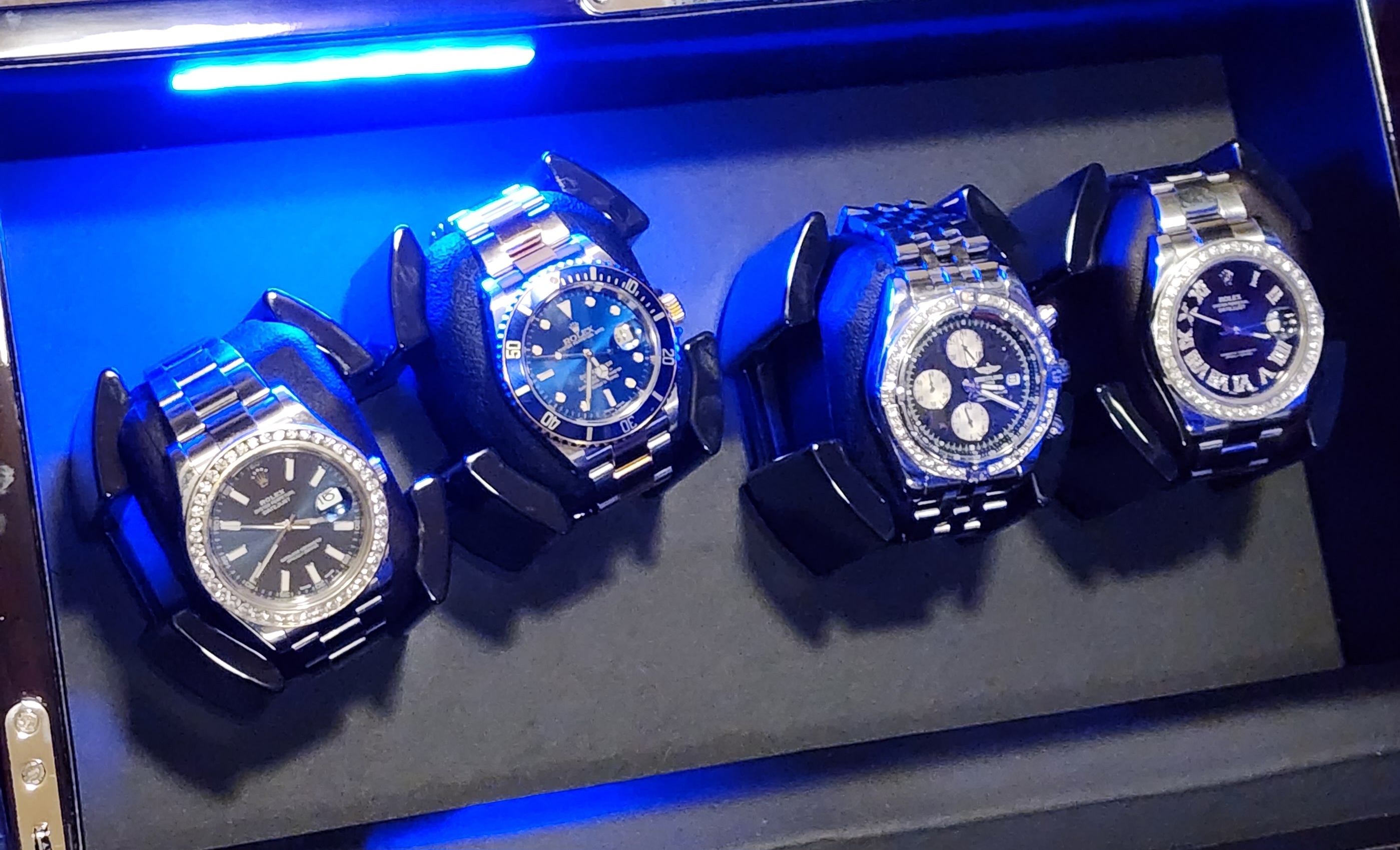 Macan EV Watch collectors - let's talk watches here! 20221219_234835