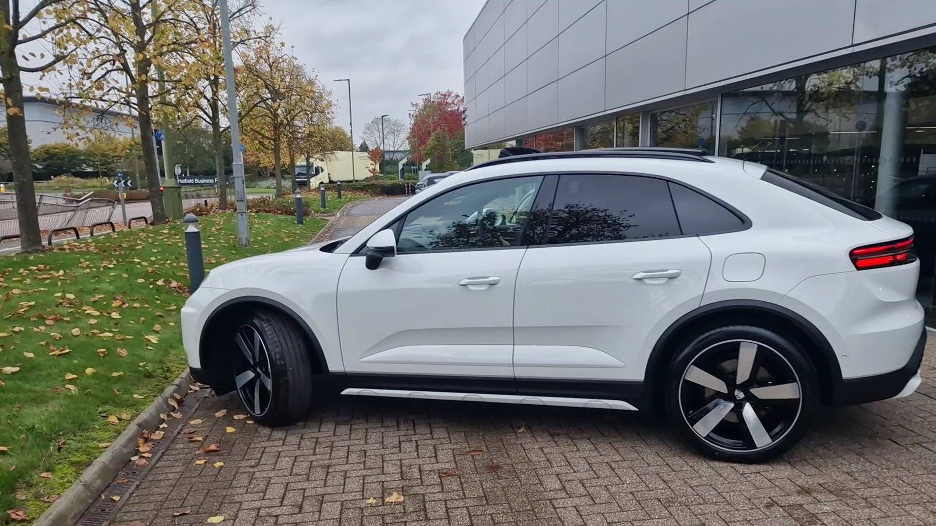 Electric Macan EV WHITE Macan EV Photos Thread 20241016_113240_03