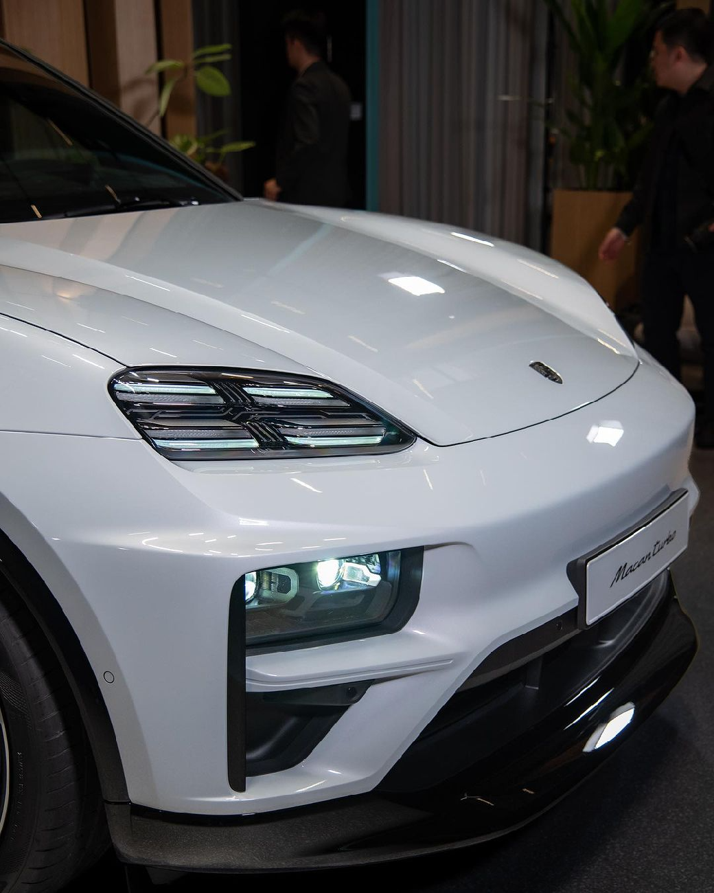 Electric Macan EV ICE GREY Macan EV Photos Thread 2025 Macan EV Ice Grey4