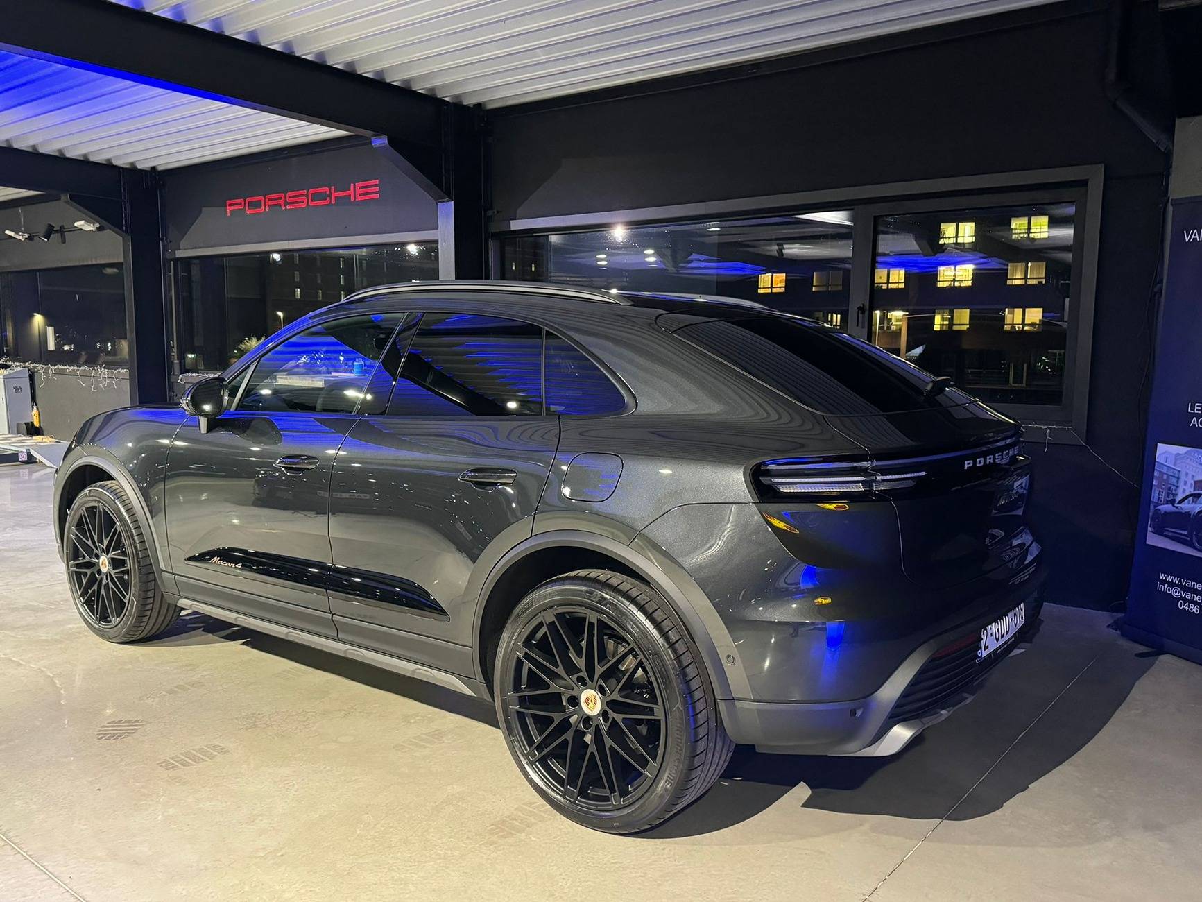 Electric Macan EV VOLCANO GREY Macan EV Photos Thread 466418184_8542519525875668_5049166321664444558_n (1)