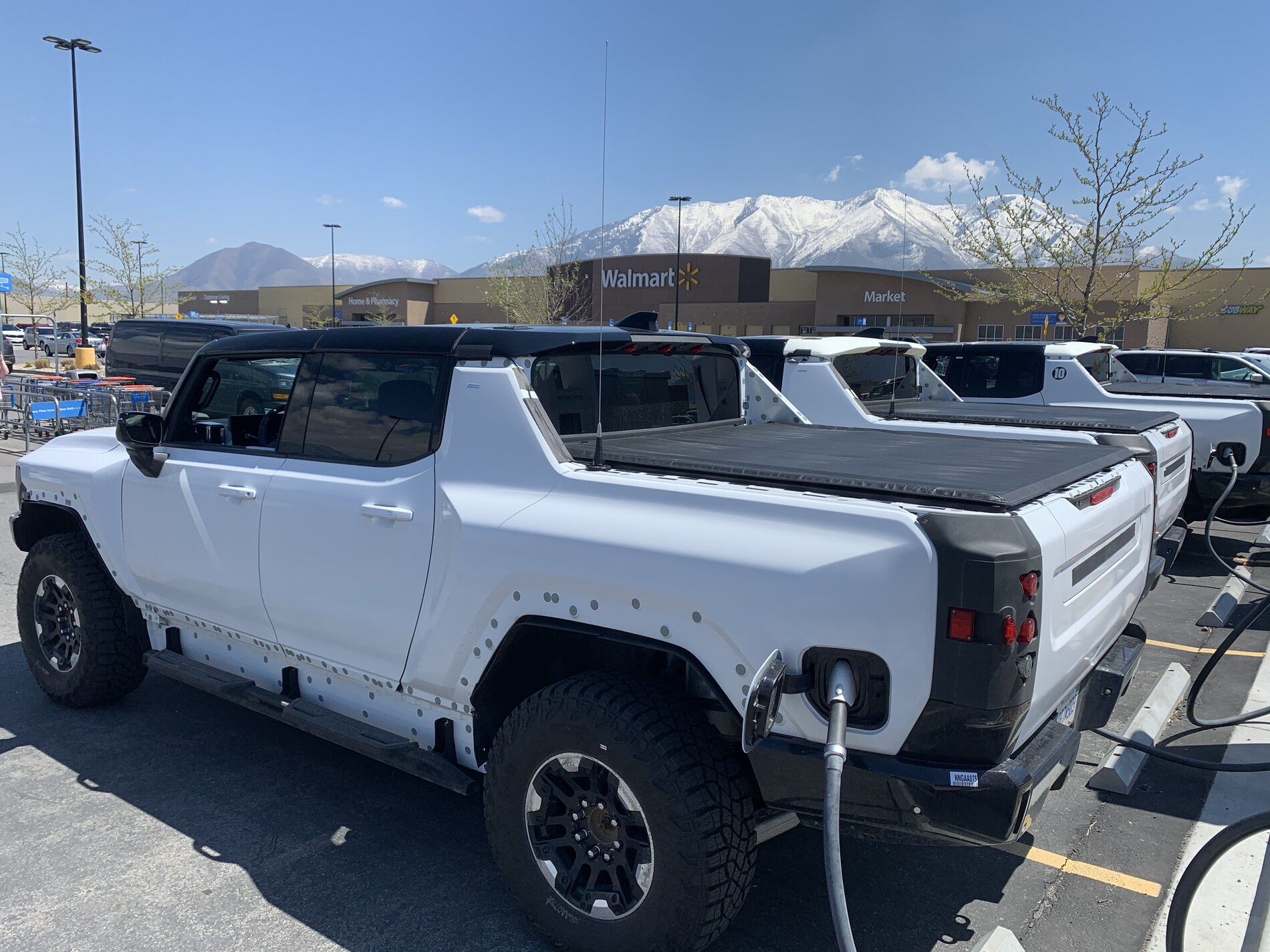 Electric Macan EV Spanish Fork EA chargers and a group of 3 test Hummer EV’ 59996F37-5C95-4E30-8298-F5D1C87CC228