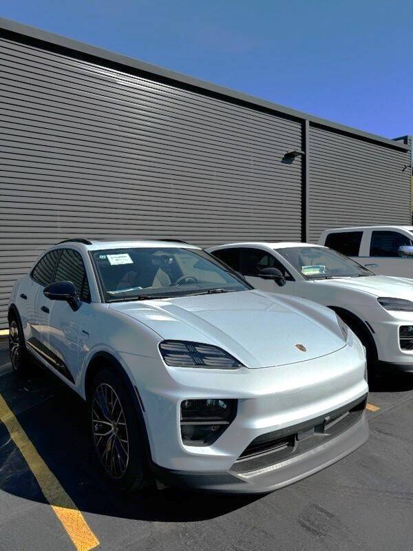 Electric Macan EV ICE GREY Macan EV Photos Thread -8205463611476692834