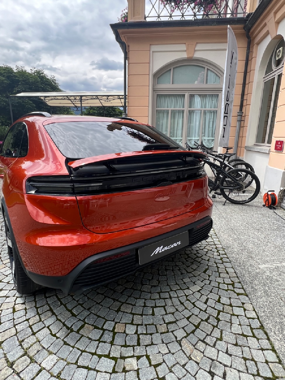 Electric Macan EV PAPAYA Macan EV Photos Thread Electric Macan 4 EV Papaya Color 1