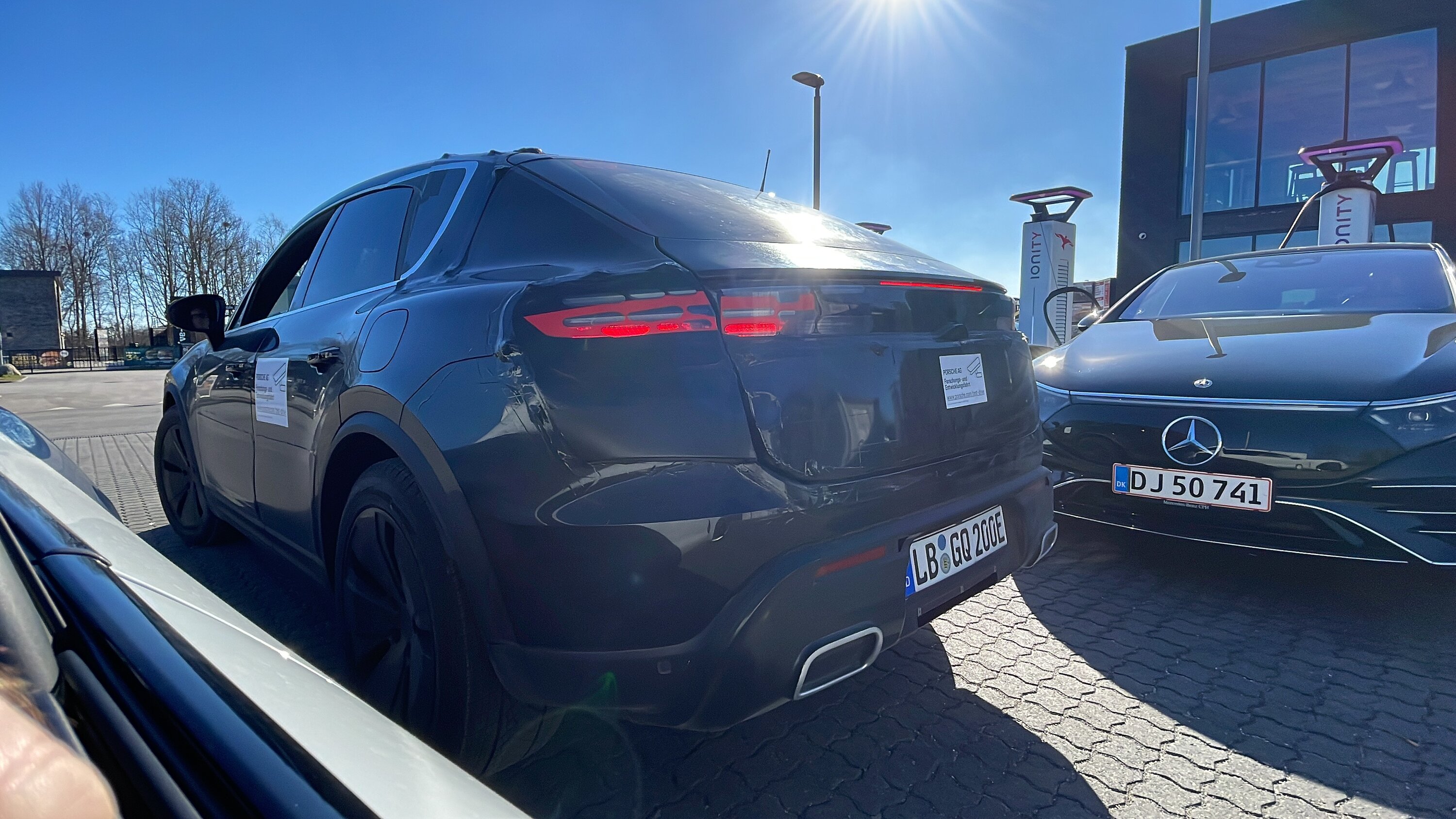 Macan EV MacanE spottet in Denmark F66F610B-3095-4B71-A57A-00090B22C971