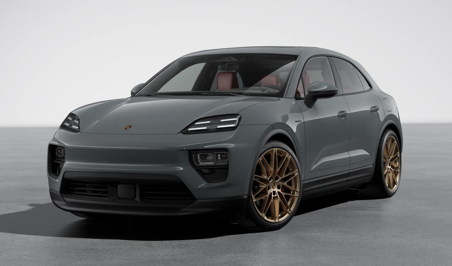 Macan EV Slate Grey Neo versus Ice Grey Metallic IMG_0009