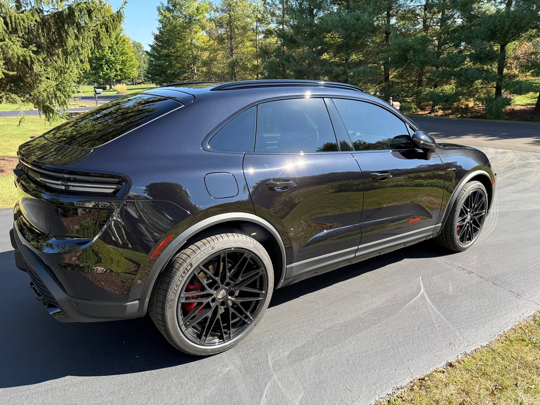 Electric Macan EV JET BLACK METALLIC Macan EV Photos Thread IMG_1019