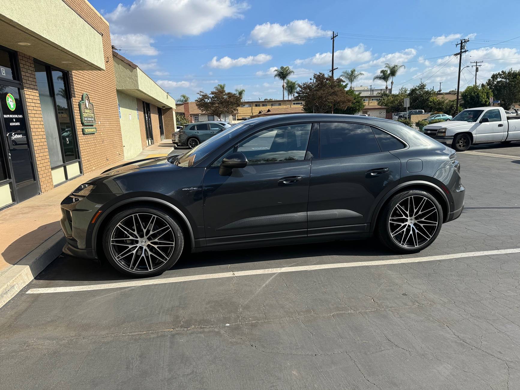 Electric Macan EV Random daily Macan EV photos - post yours! 🤳 IMG_1369