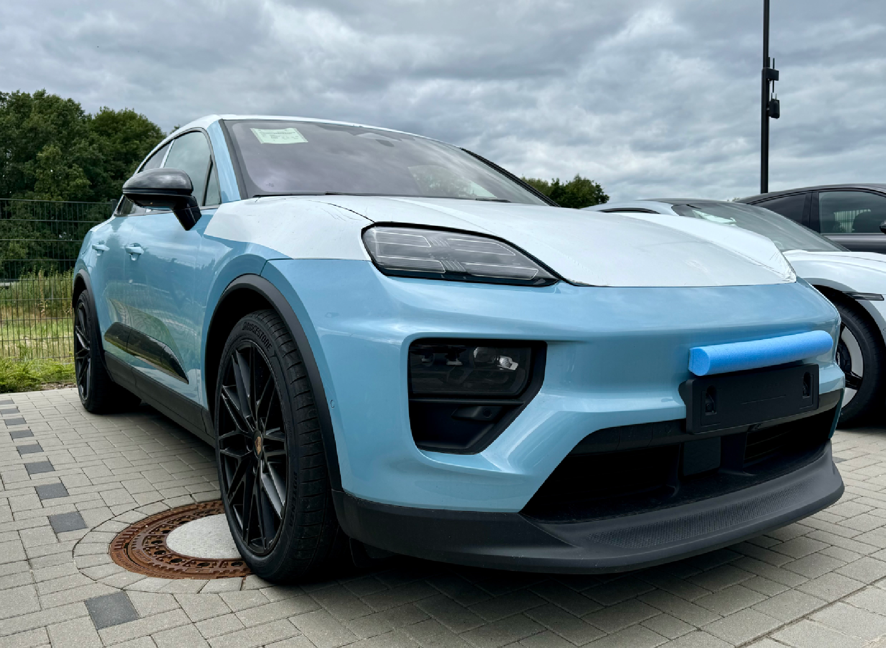 Electric Macan EV Seeking Insight: Porsche Macan EV Delivery Timelines? IMG_1547