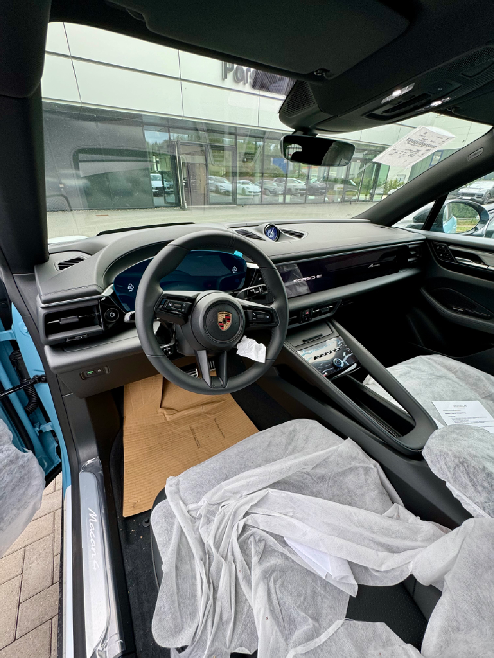 Electric Macan EV Seeking Insight: Porsche Macan EV Delivery Timelines? IMG_1551