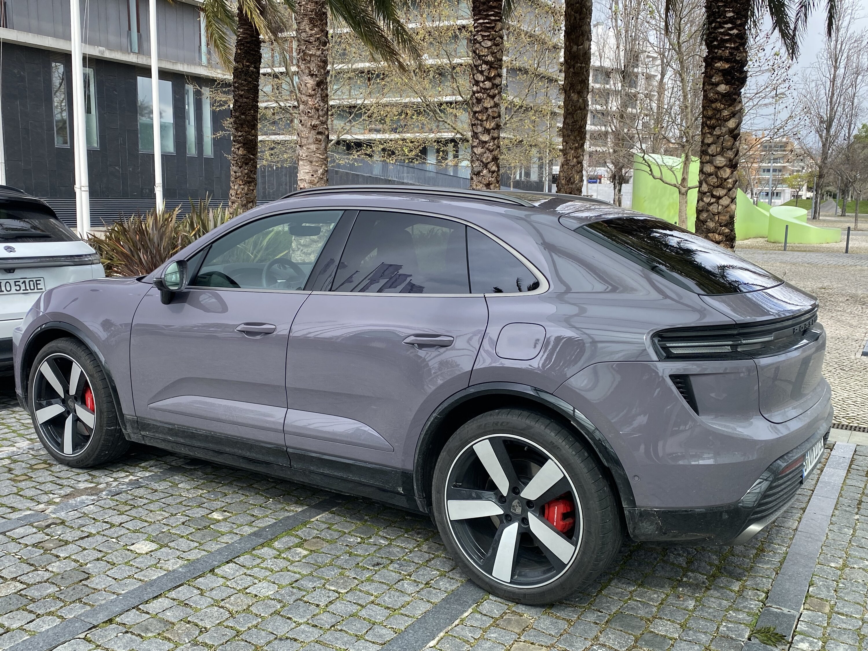 Macan EV MACAN BEV spotted in Lisbon - Portugal IMG_1624