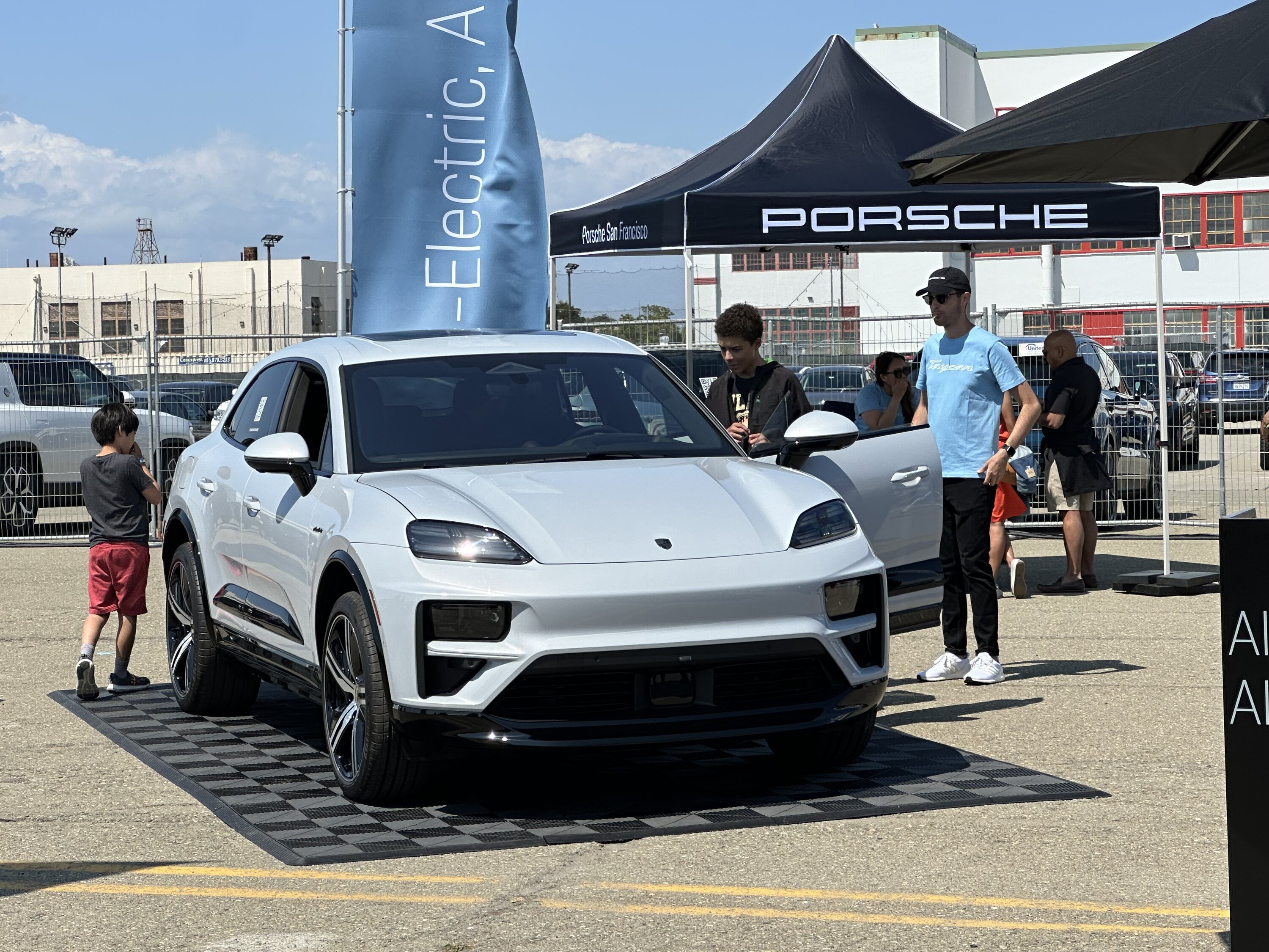 Electric Macan EV ICE GREY Macan EV Photos Thread IMG_2019