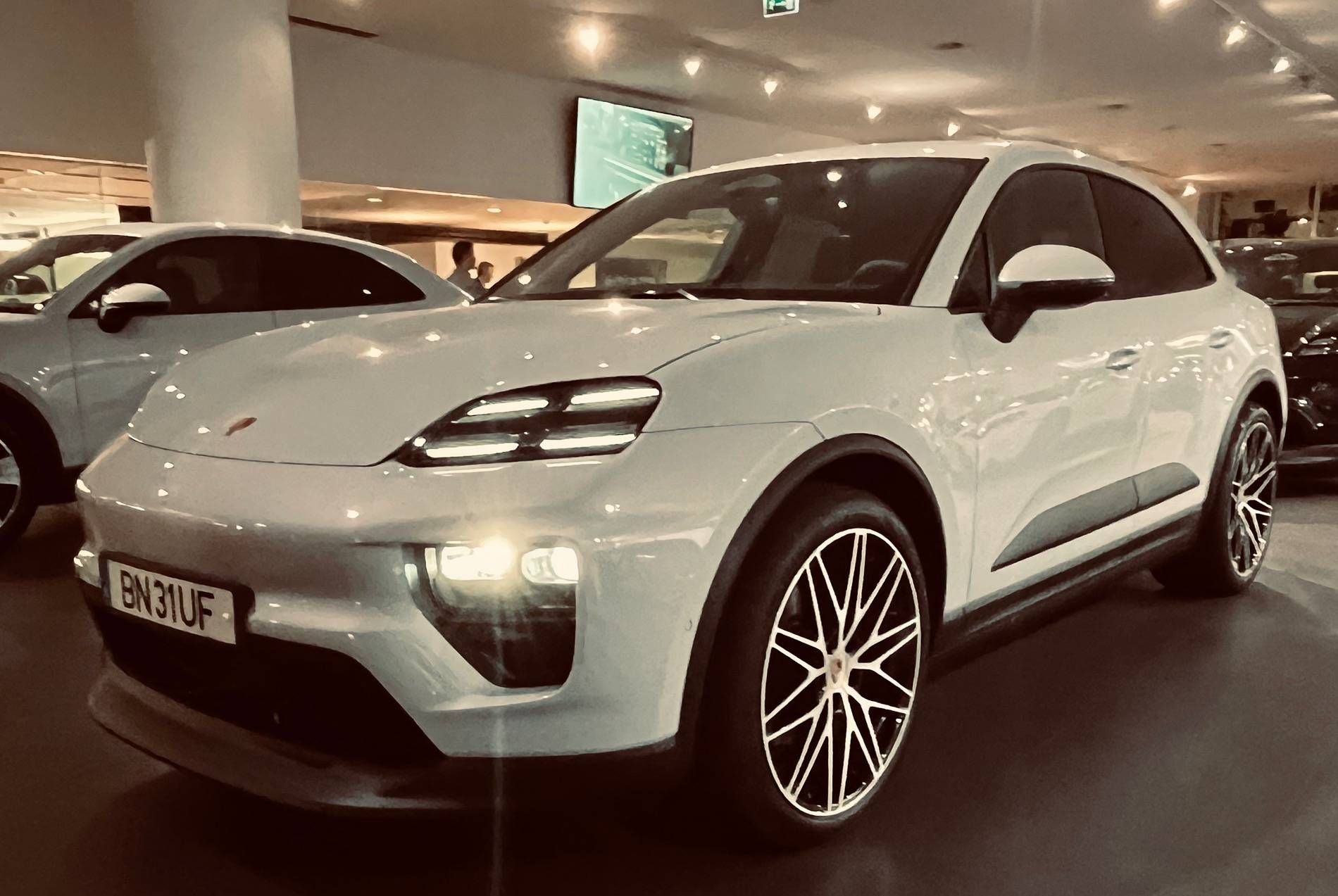 Electric Macan EV ICE GREY Macan EV Photos Thread IMG_2440