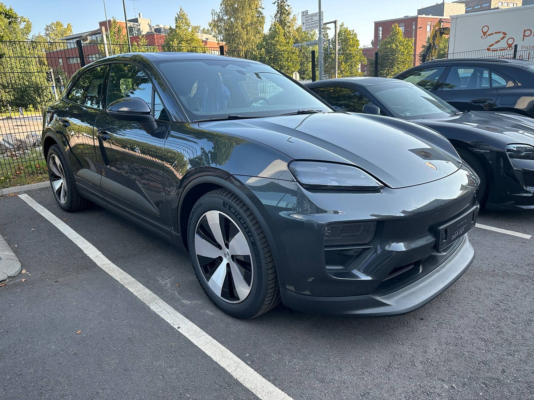 Macan EV VOLCANO GREY Macan EV Photos Thread IMG_2586.JPG