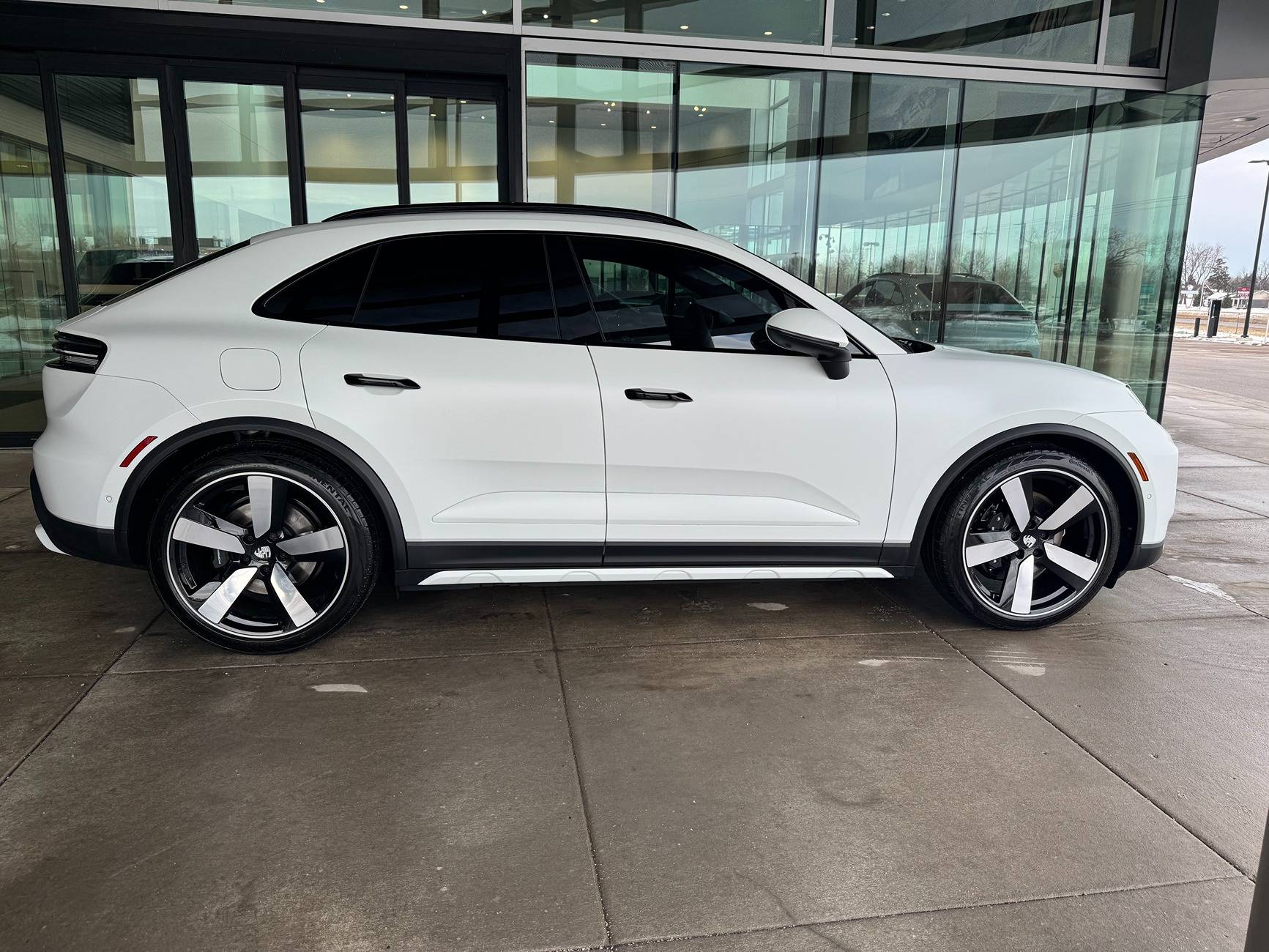 Electric Macan EV WHITE Macan EV Photos Thread IMG_3439