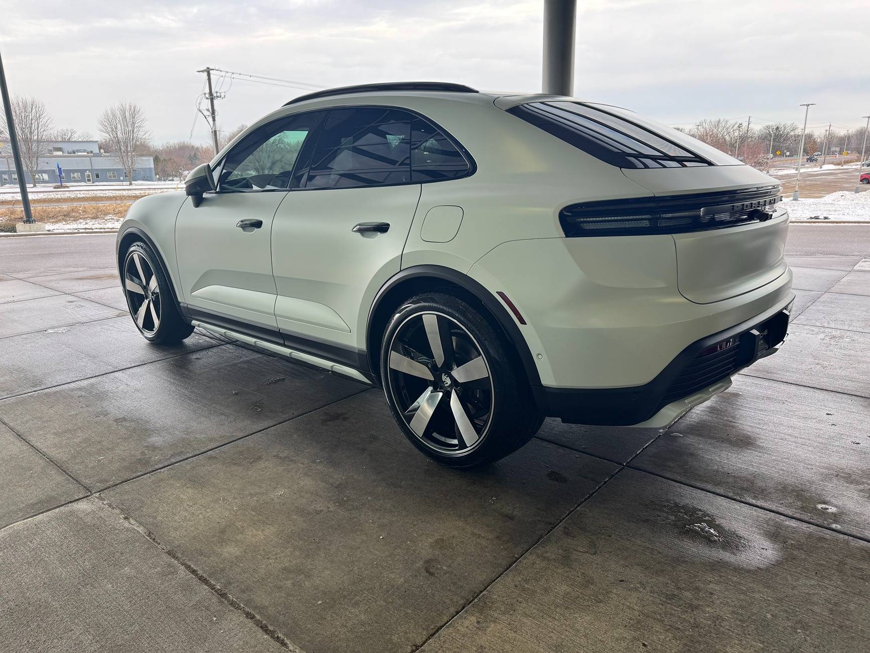 Electric Macan EV WHITE Macan EV Photos Thread IMG_3442