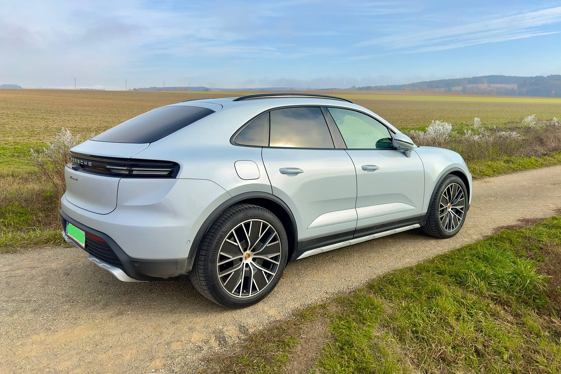 Electric Macan EV Random daily Macan EV photos - post yours! 🤳 IMG_3873