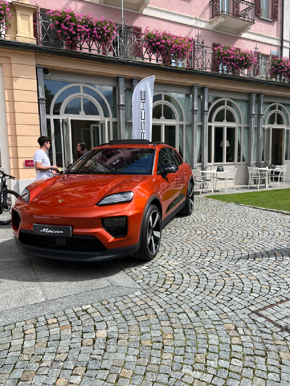 Macan EV 2025 Macan 4 (Papaya) - Porsche On Board - Bormio - Stelvio Pass IMG_4516