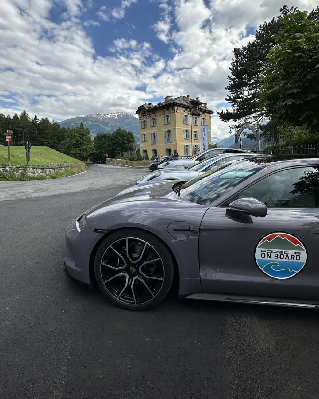 Electric Macan EV 2025 Macan 4 (Papaya) - Porsche On Board - Bormio - Stelvio Pass IMG_4552