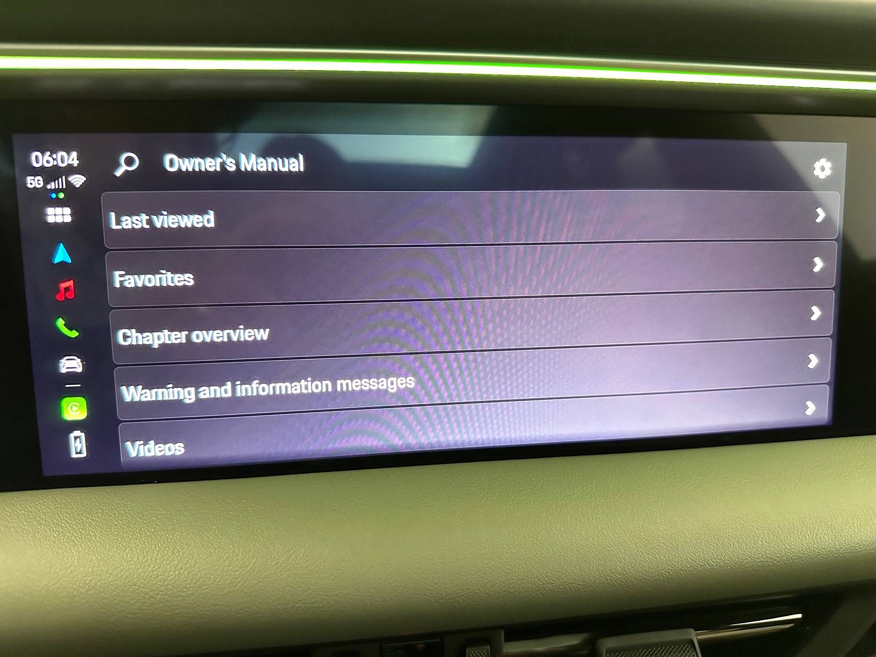 Electric Macan EV Owner's Manual in PCM - No Content IMG_4645