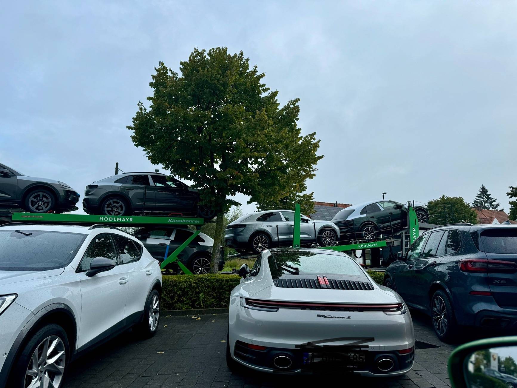 Macan EV New Macan 4 and Turbo EV delivery to local dealer (photos) IMG_5935