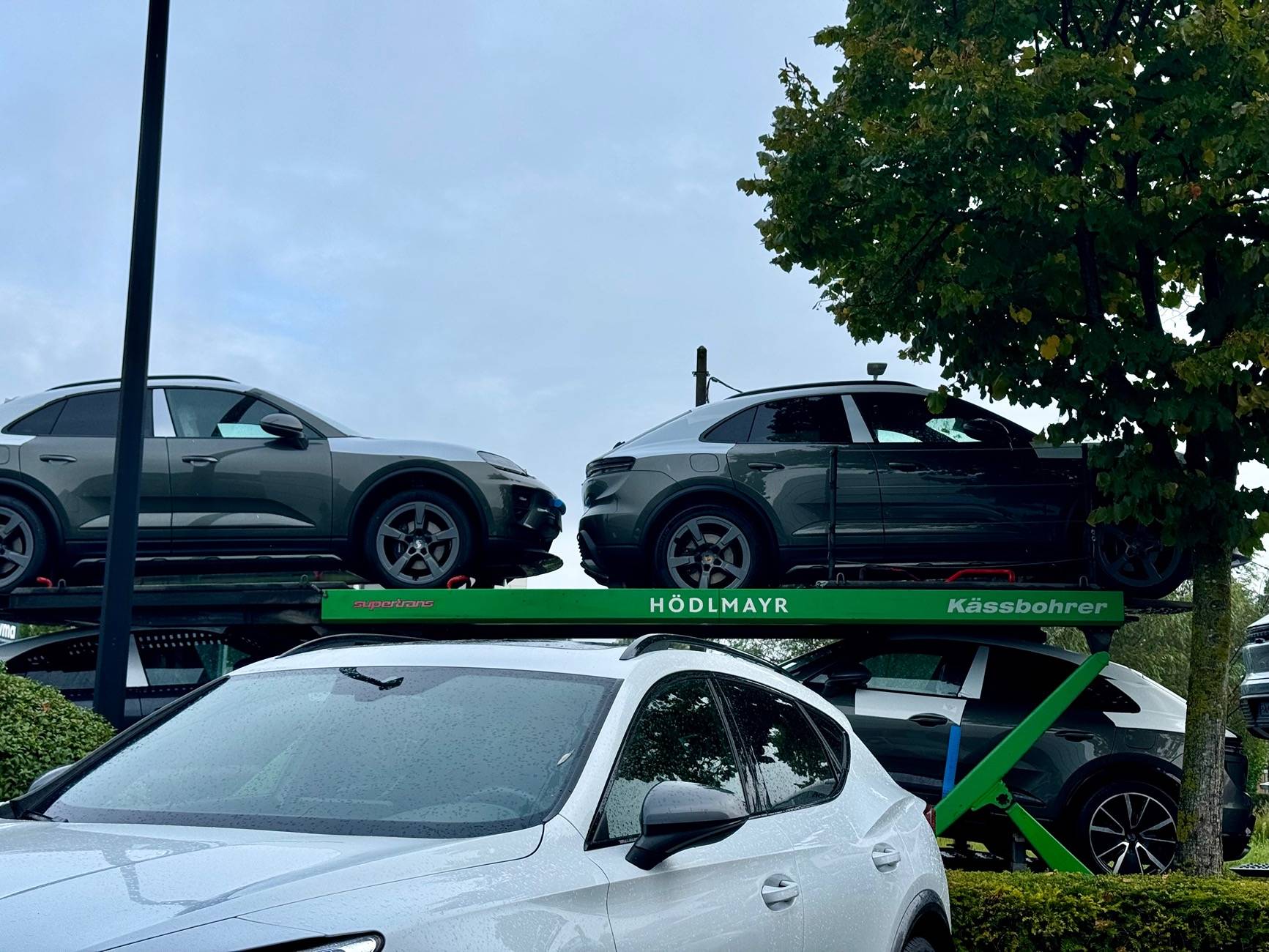 Macan EV New Macan 4 and Turbo EV delivery to local dealer (photos) IMG_5937