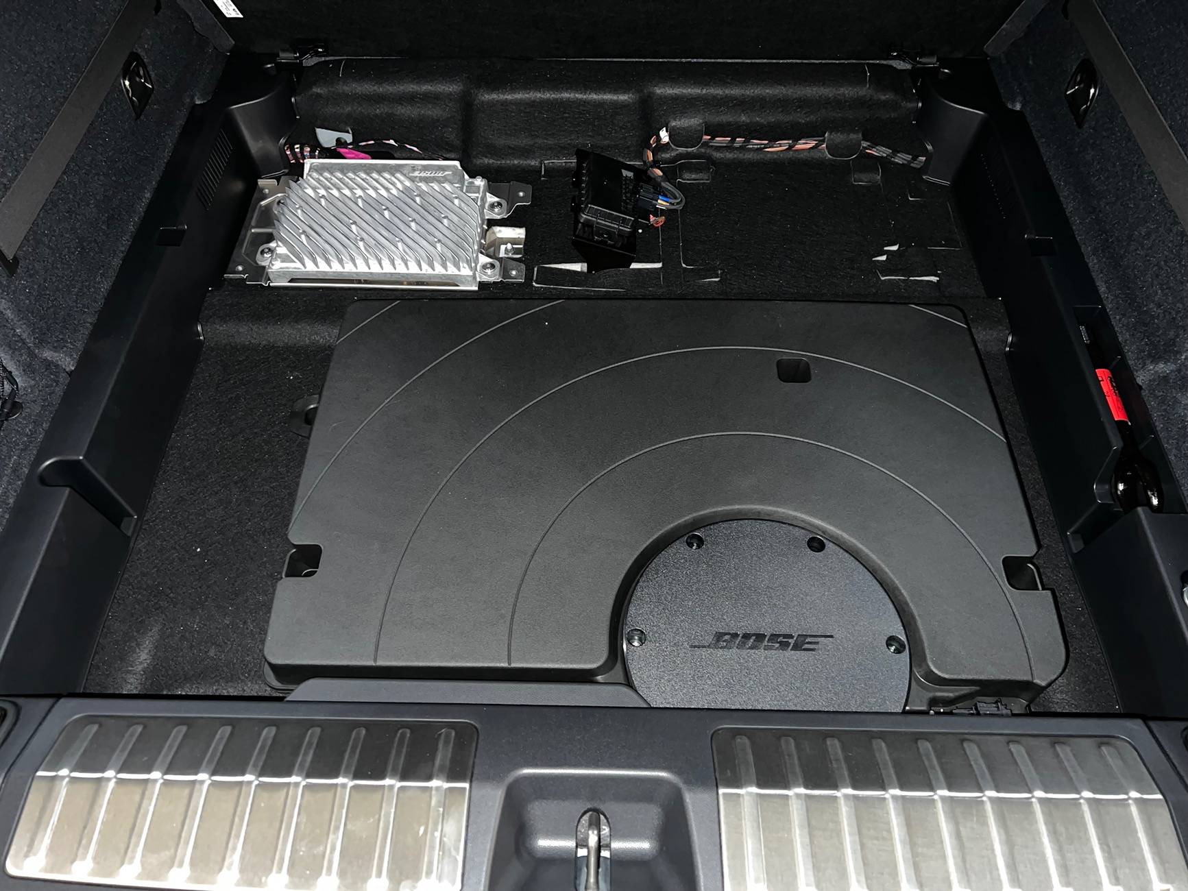 Electric Macan EV Trunk measurements IMG_6210