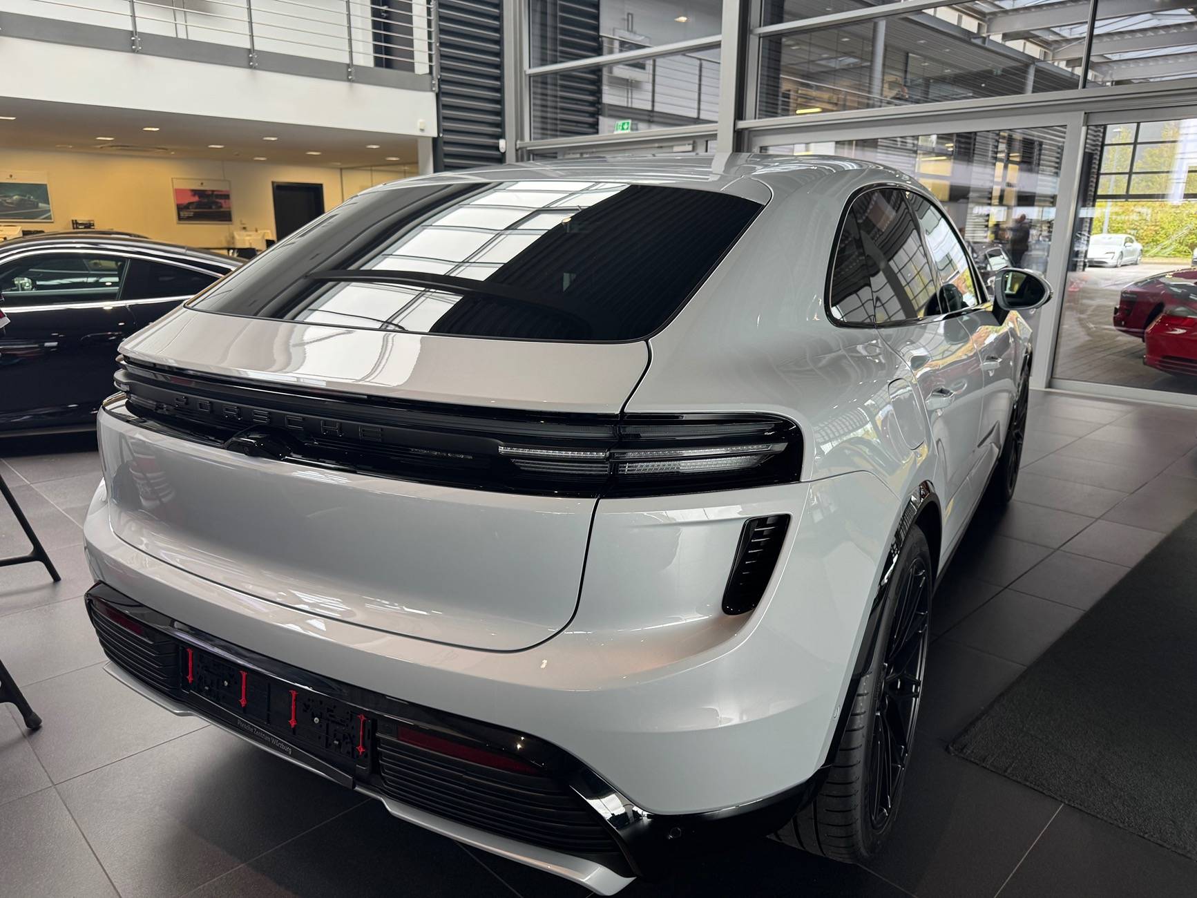 Electric Macan EV ICE GREY Macan EV Photos Thread IMG_6284