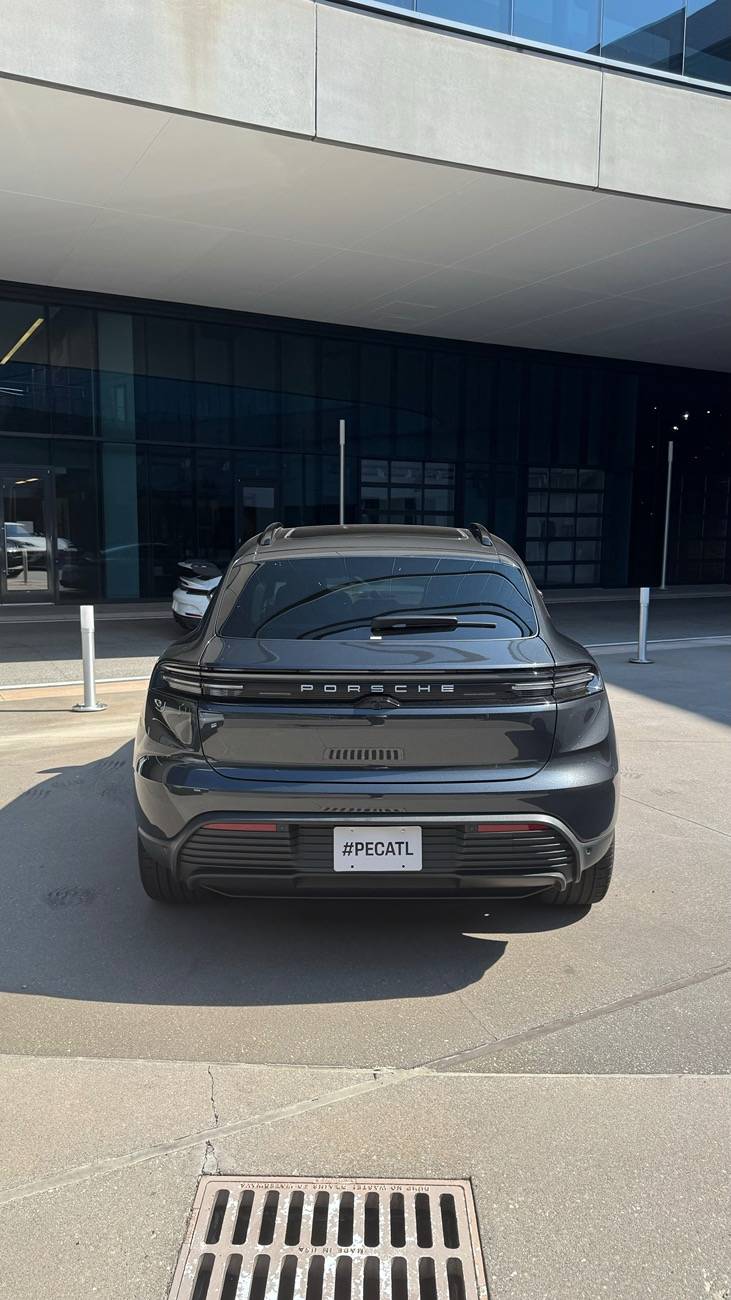 Macan EV Placed your Macan EV order? Post your configuration! 🙋🏻‍♂️ IMG_7905