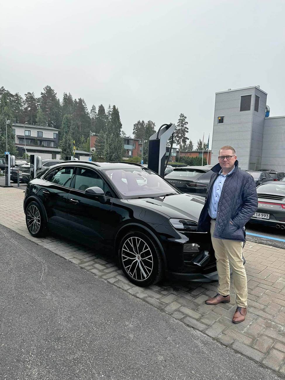 Macan EV First Delivery (Customer) of Macan EV today Sep 18! 👍 macan ev delivery finland