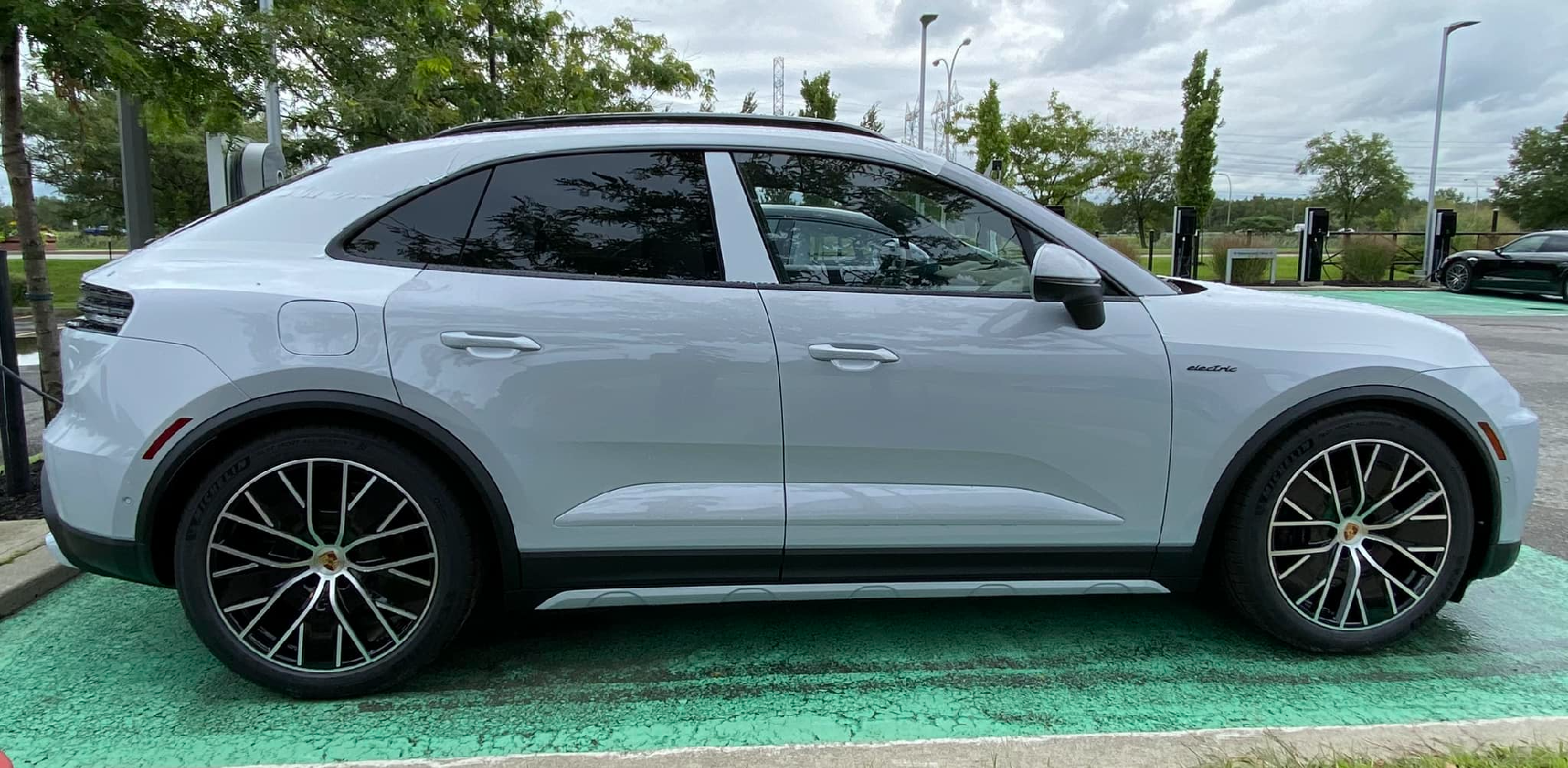 Electric Macan EV ICE GREY Macan EV Photos Thread macan ev ice grey 1