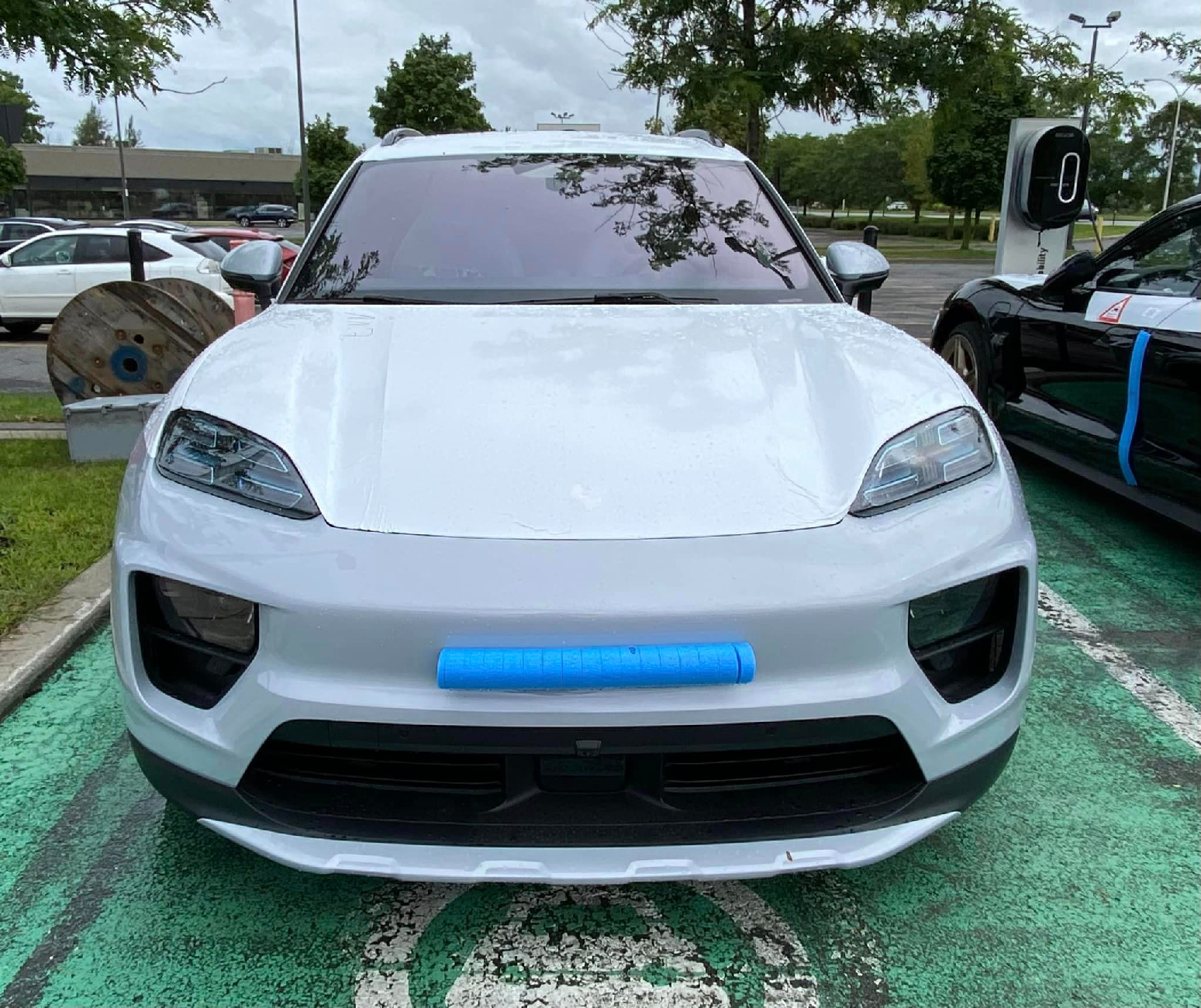 Electric Macan EV ICE GREY Macan EV Photos Thread macan ev ice grey 3