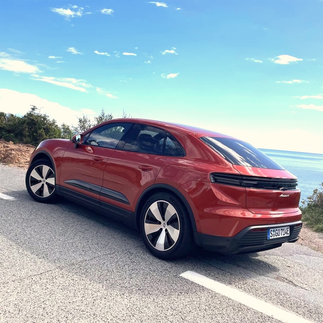 Electric Macan EV PAPAYA Macan EV Photos Thread Macan EV Papaya Color 1