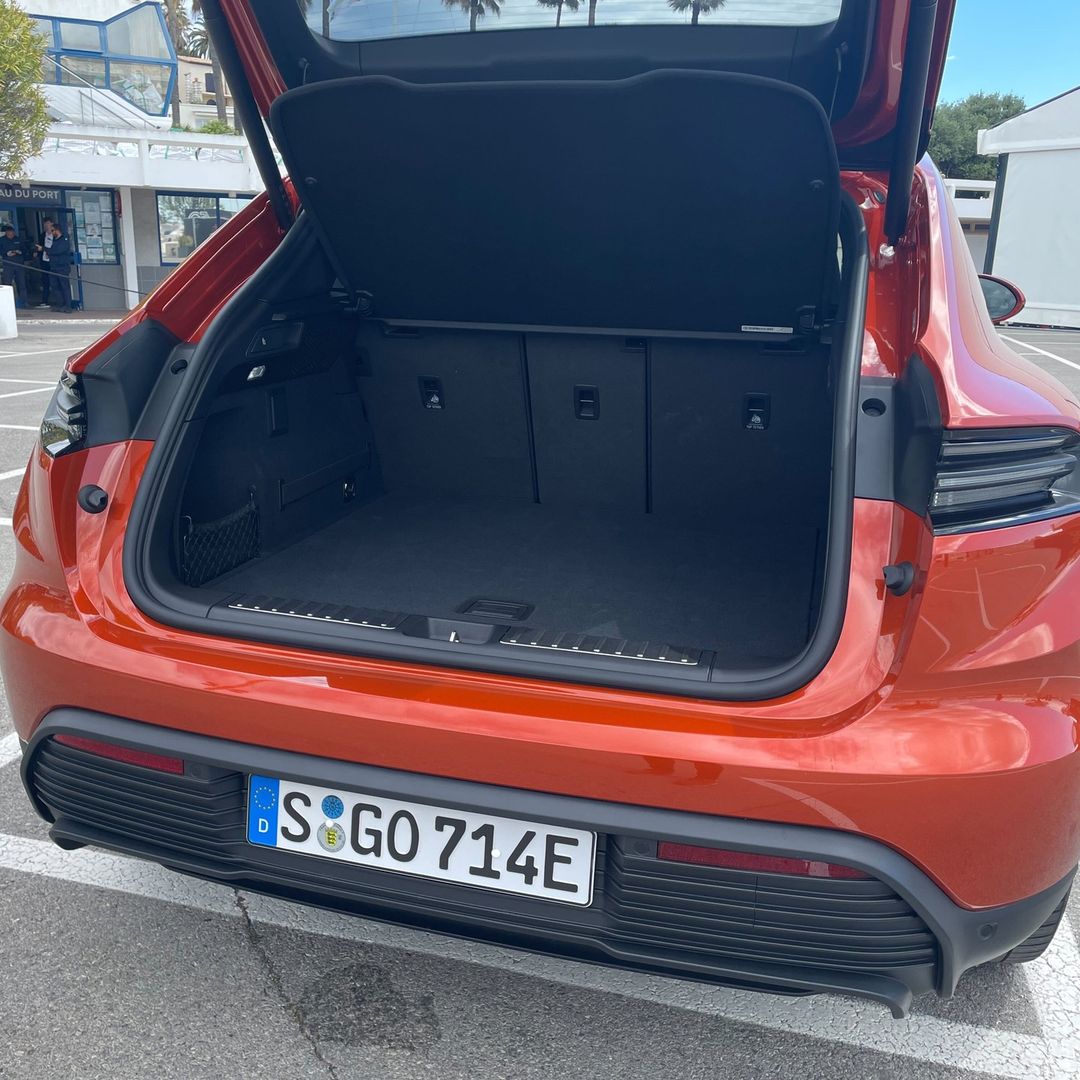 Electric Macan EV PAPAYA Macan EV Photos Thread Macan EV Papaya Color 2