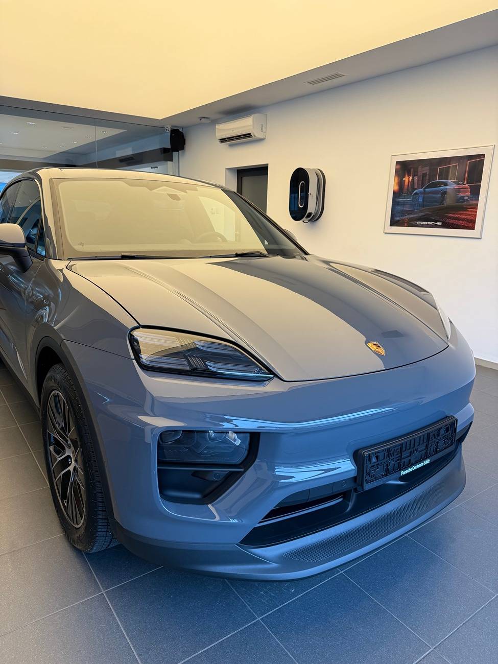 Electric Macan EV just received my 4S macan1