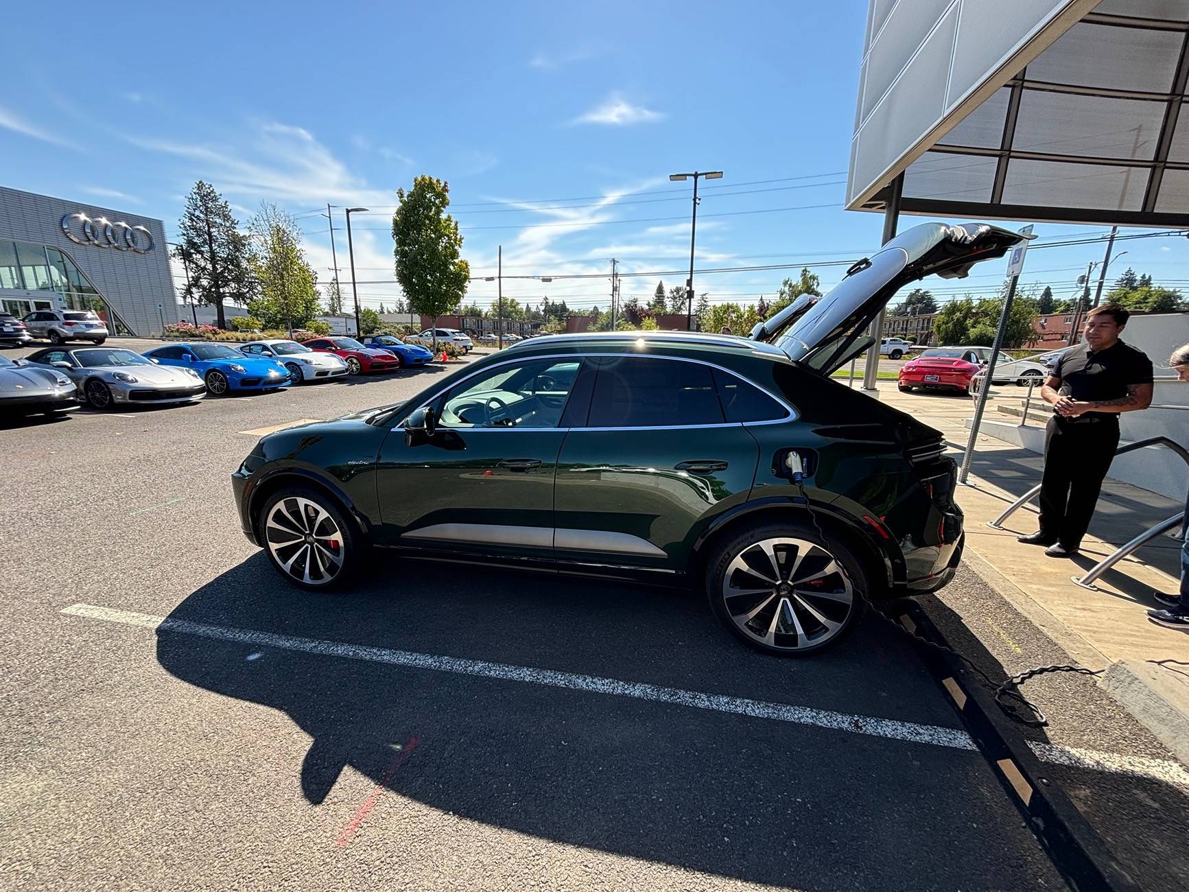 Macan EV OAK GREEN Macan EV Photos Thread Oak Green 2024 Macan EV Turbo 1