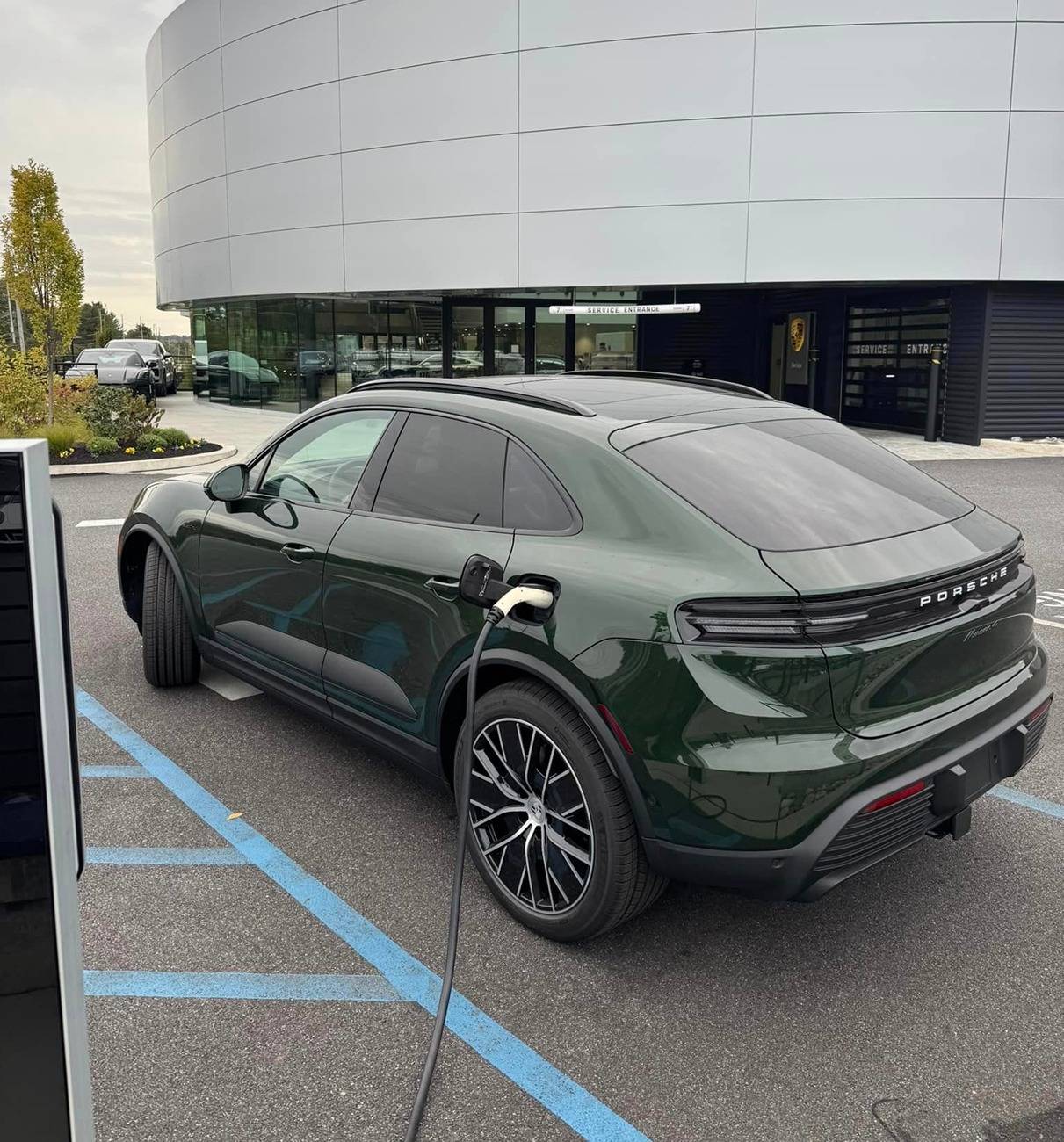 Macan EV OAK GREEN Macan EV Photos Thread oak green metallic 2024 macan ev electric 2