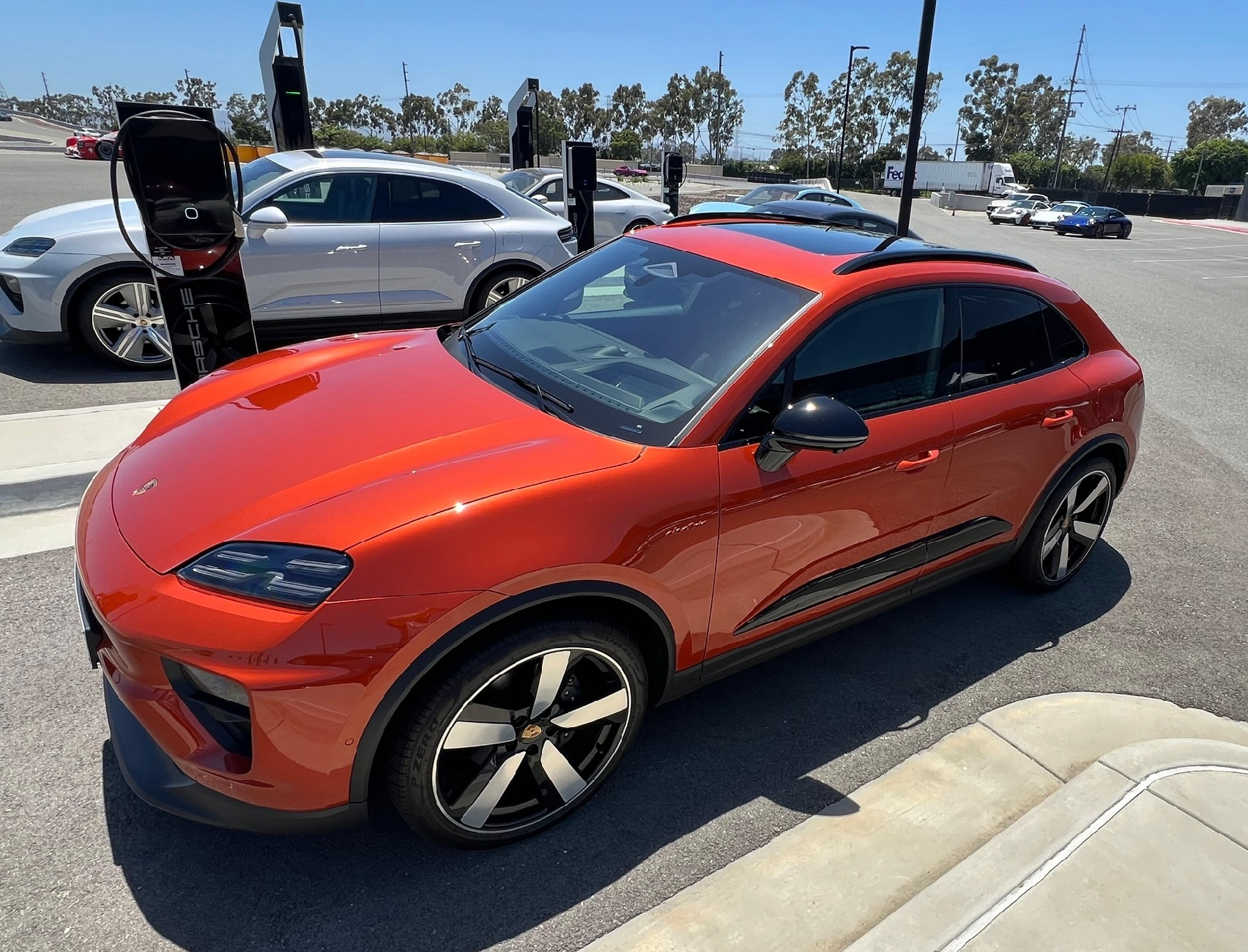 Electric Macan EV PAPAYA Macan EV Photos Thread payapa macan ev pec la