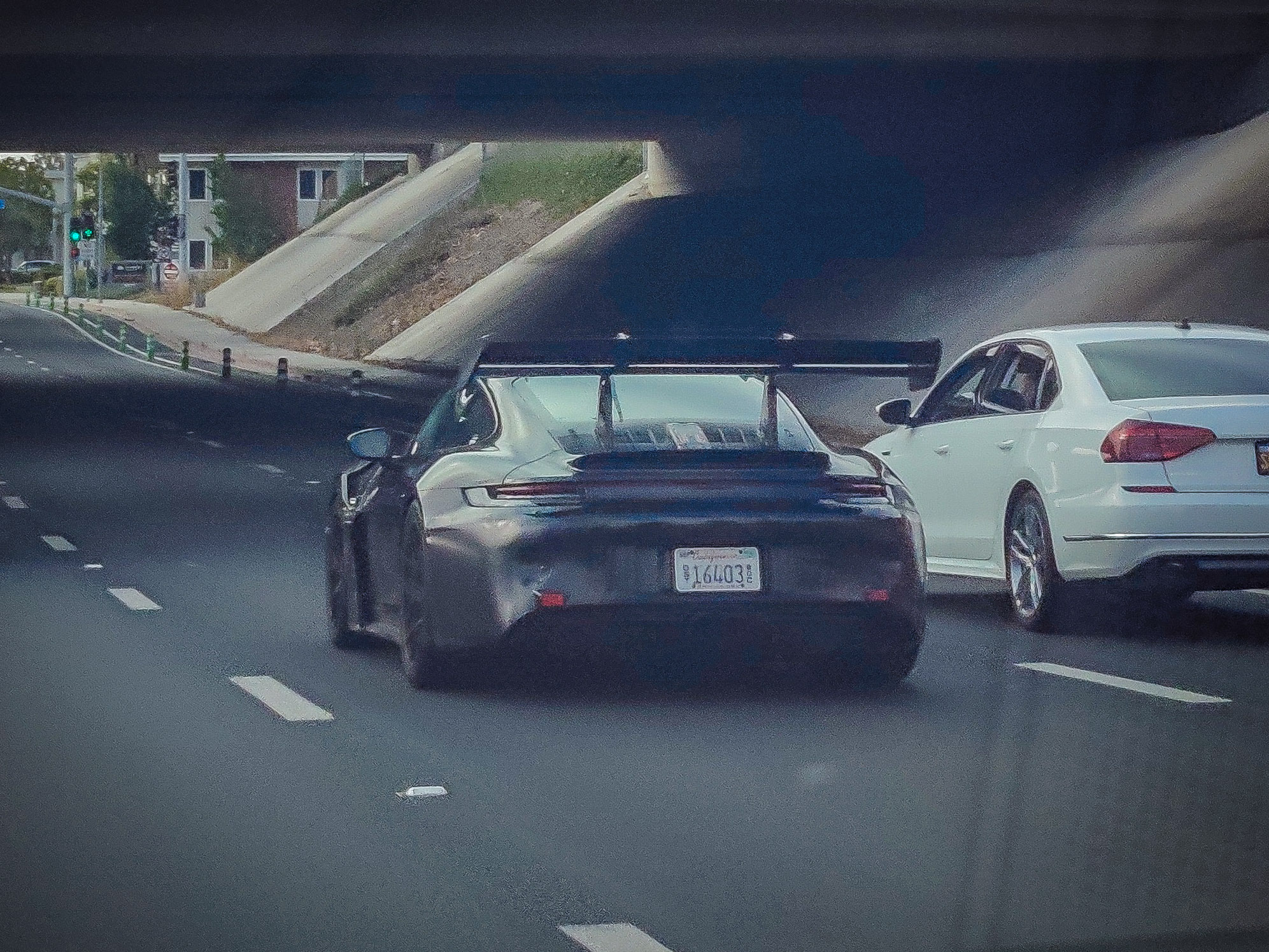 Electric Macan EV 992 GT3RS sighting? PSX_20220727_092127