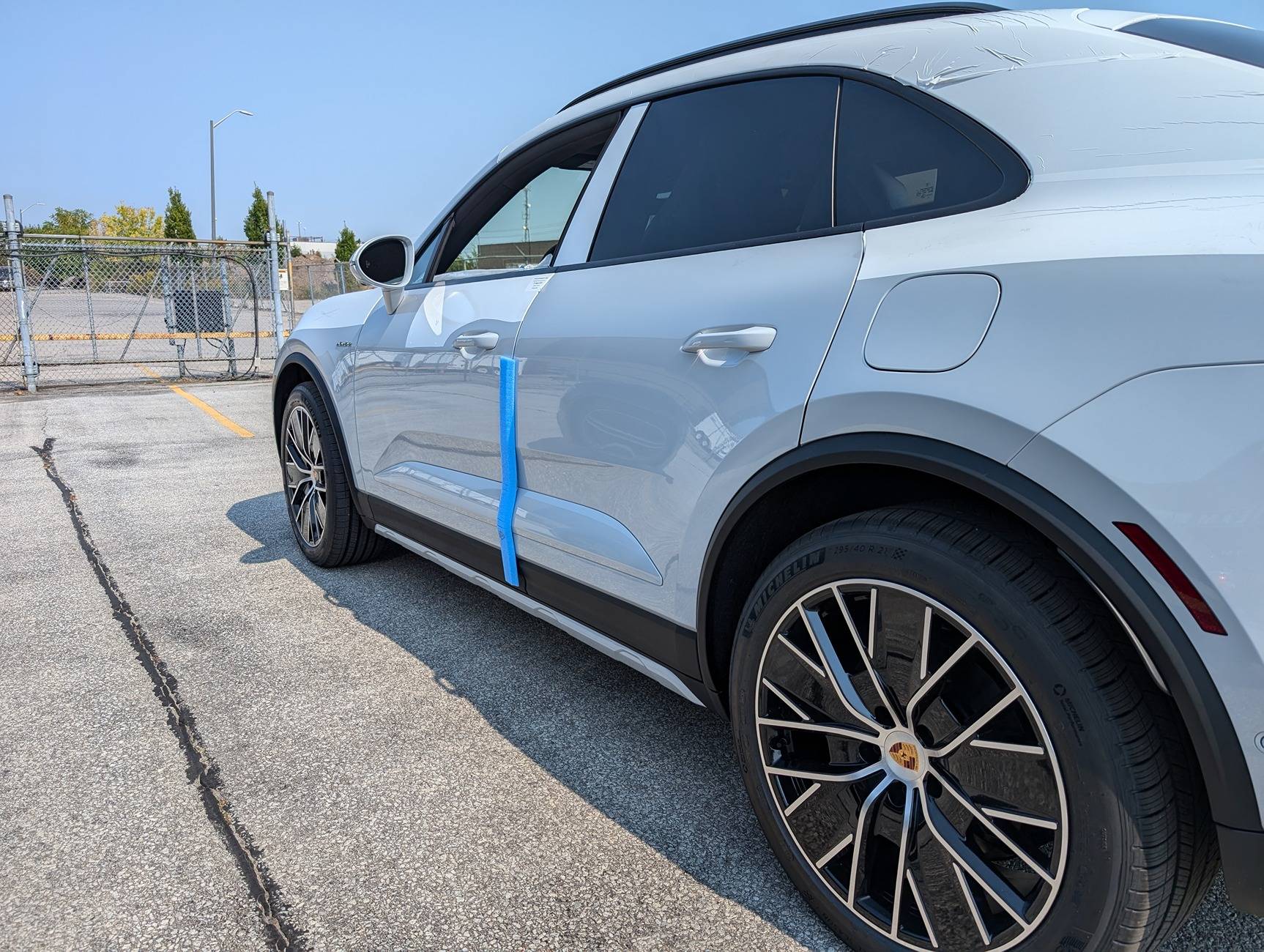 Electric Macan EV ICE GREY Macan EV Photos Thread PXL_20240913_185027101.RAW-01.MP.COVER