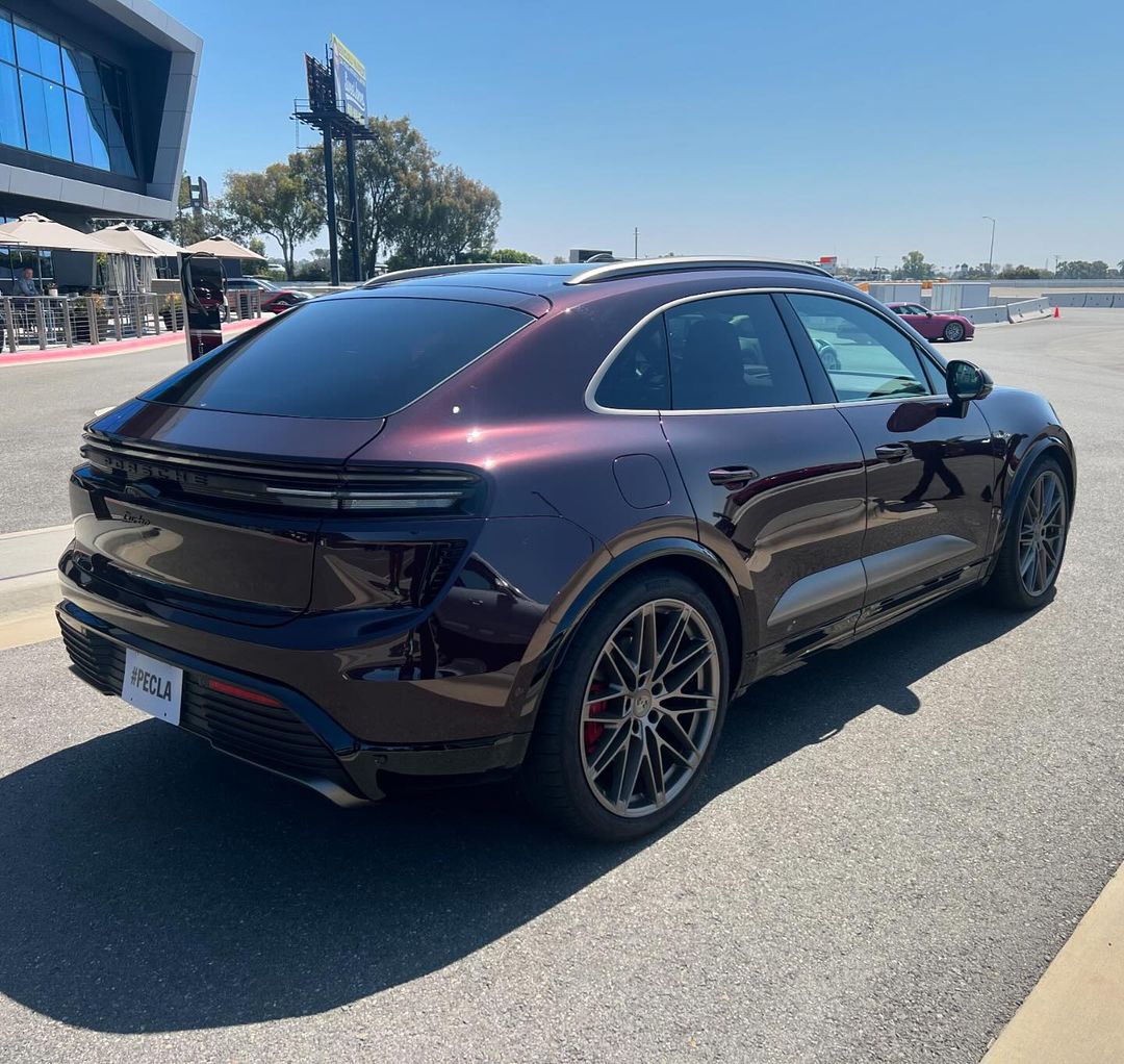 Macan EV COPPER RUBY Macan EV Photos Thread Ruby Copper Metallic Macan EV Electric 2