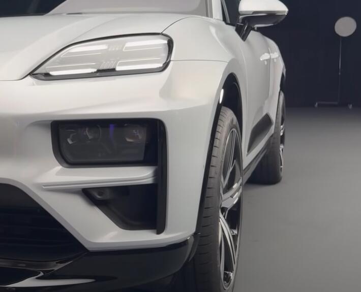 Electric Macan EV High offset wheels Screenshot 2024-09-12 152619