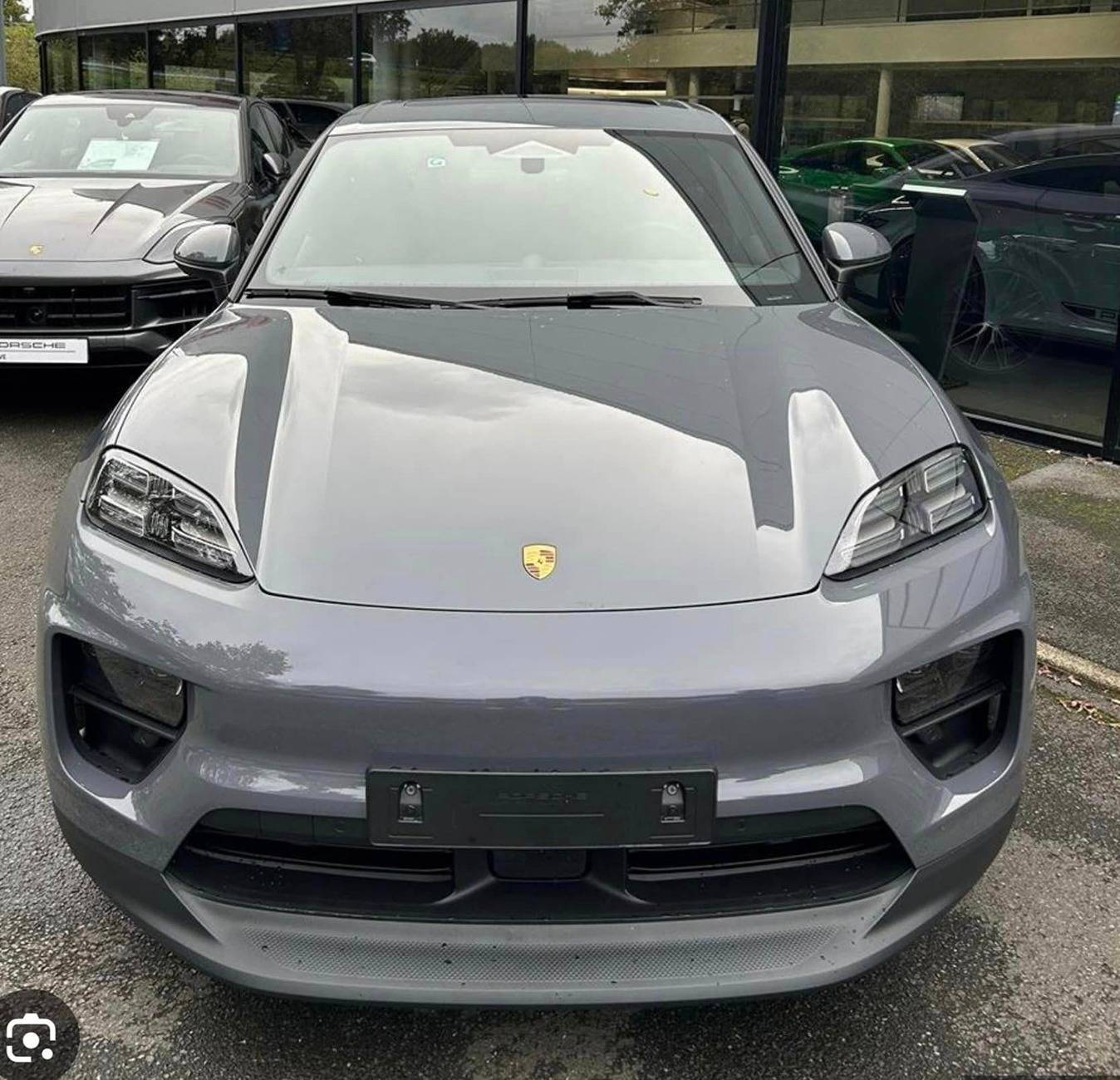 Electric Macan EV SLATE GREY NEO Macan EV Photos Thread Slate Grey Neo Macan 4 EV 1