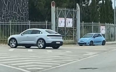 Electric Macan EV MACAN BEV spotted in Lisbon - Portugal Video Capture