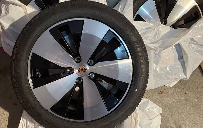 Winter tires mounted on Porsche Macan 4 EV 20” wheels