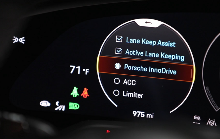 LKA improvement after sensor calibration (per Porsche service campaign)